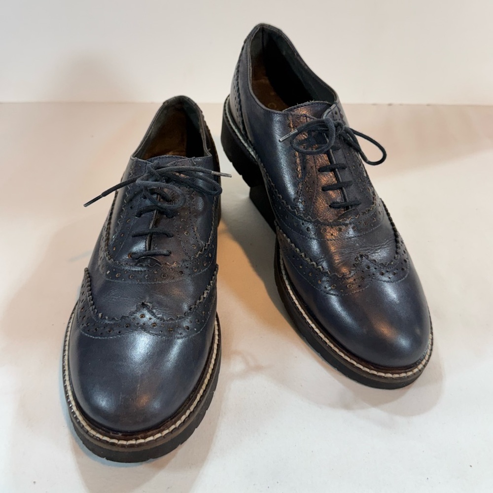 CECIL Women's Navy blue Leather Brogues size 8.5